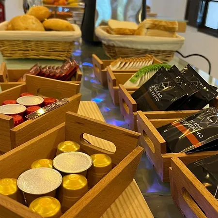 Bodega Vera De Estenas ホテル *