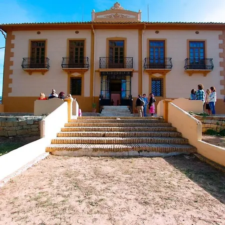 Bodega Vera De Estenas Hotel *