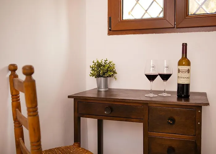 Bodega Vera De Estenas Hotel