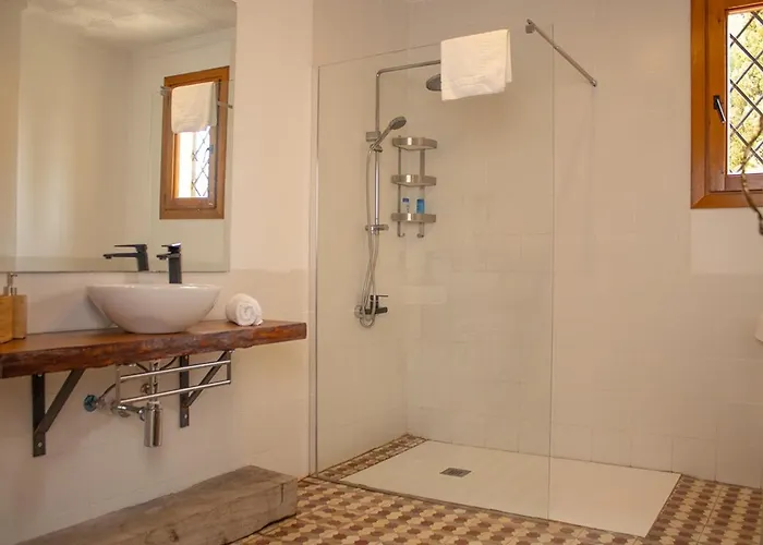 Hotel Bodega Vera De Estenas *